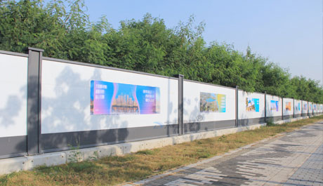 大通建材鋼圍擋、pvc圍擋符合深圳市政府統一標準的圍擋，美觀環保、安全穩固。